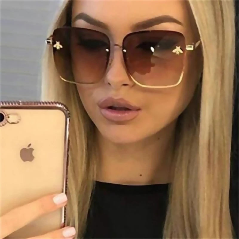 Gafas de sol grandes sin montura